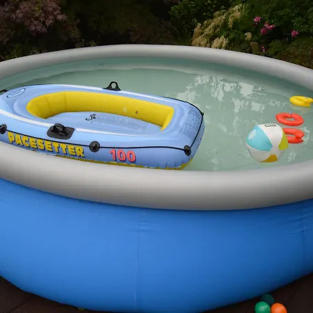 Flat In With Its Own Pool *